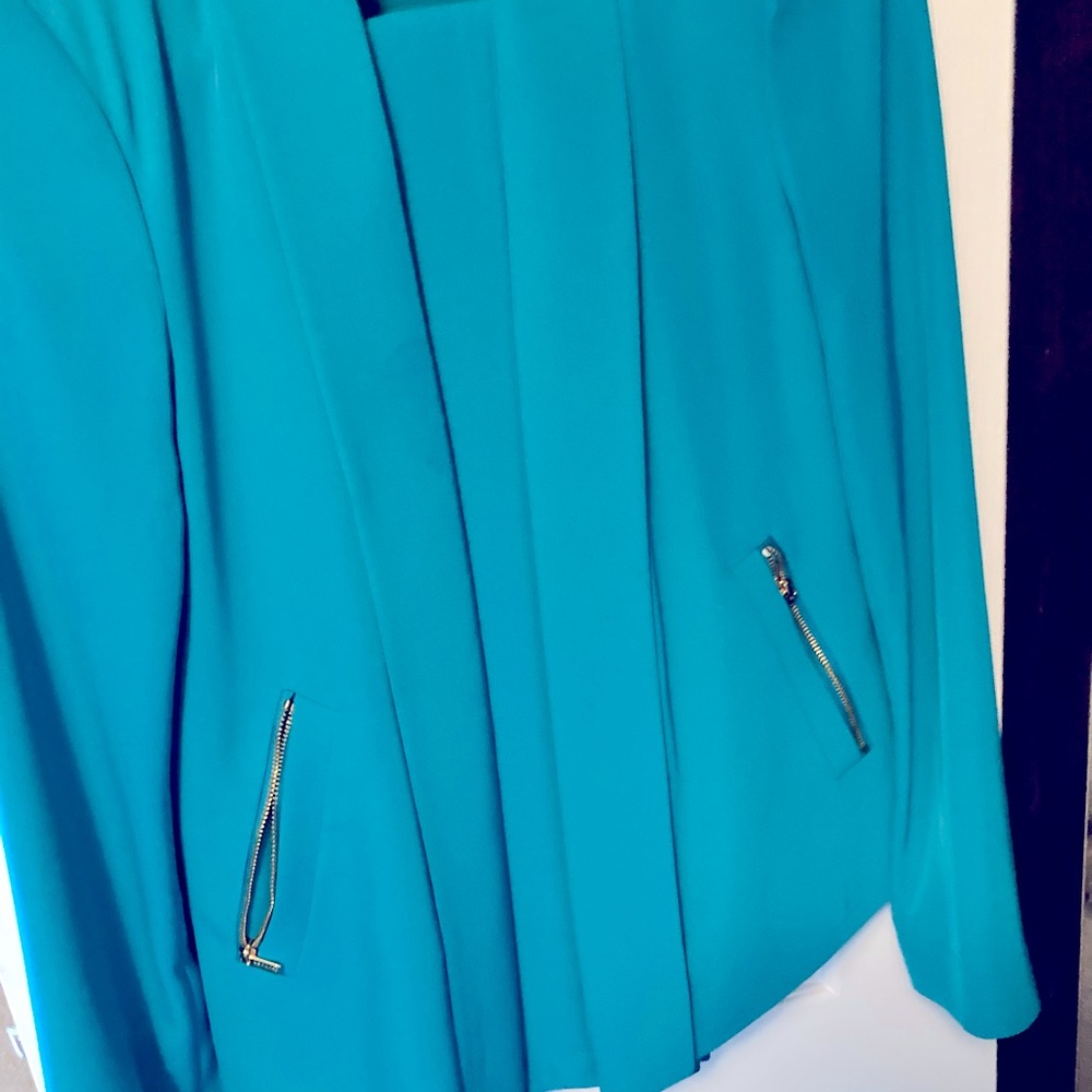 Turquoise pant suit